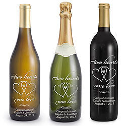 Two Hearts Etched Wine w/ Gift Box